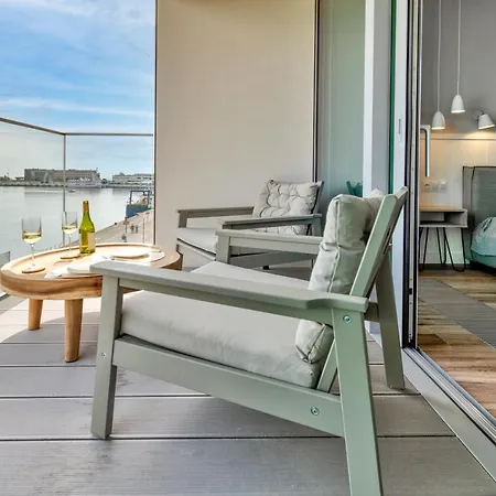Yacht Park Marina By Amberblue Apartment Gdynia Exterior photo